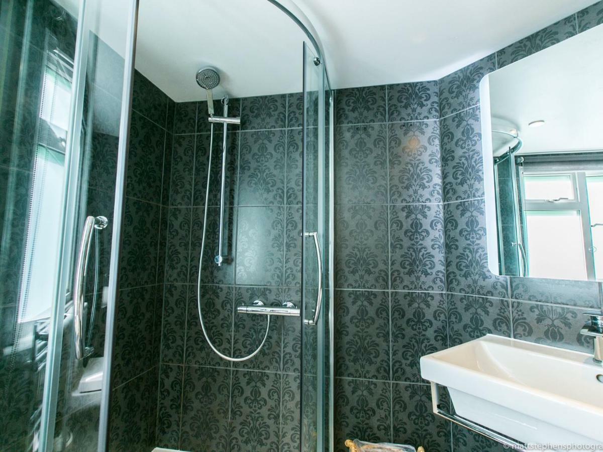 Exquisite 3Bdr Botanical Oasis In Central ブライトン エクステリア 写真