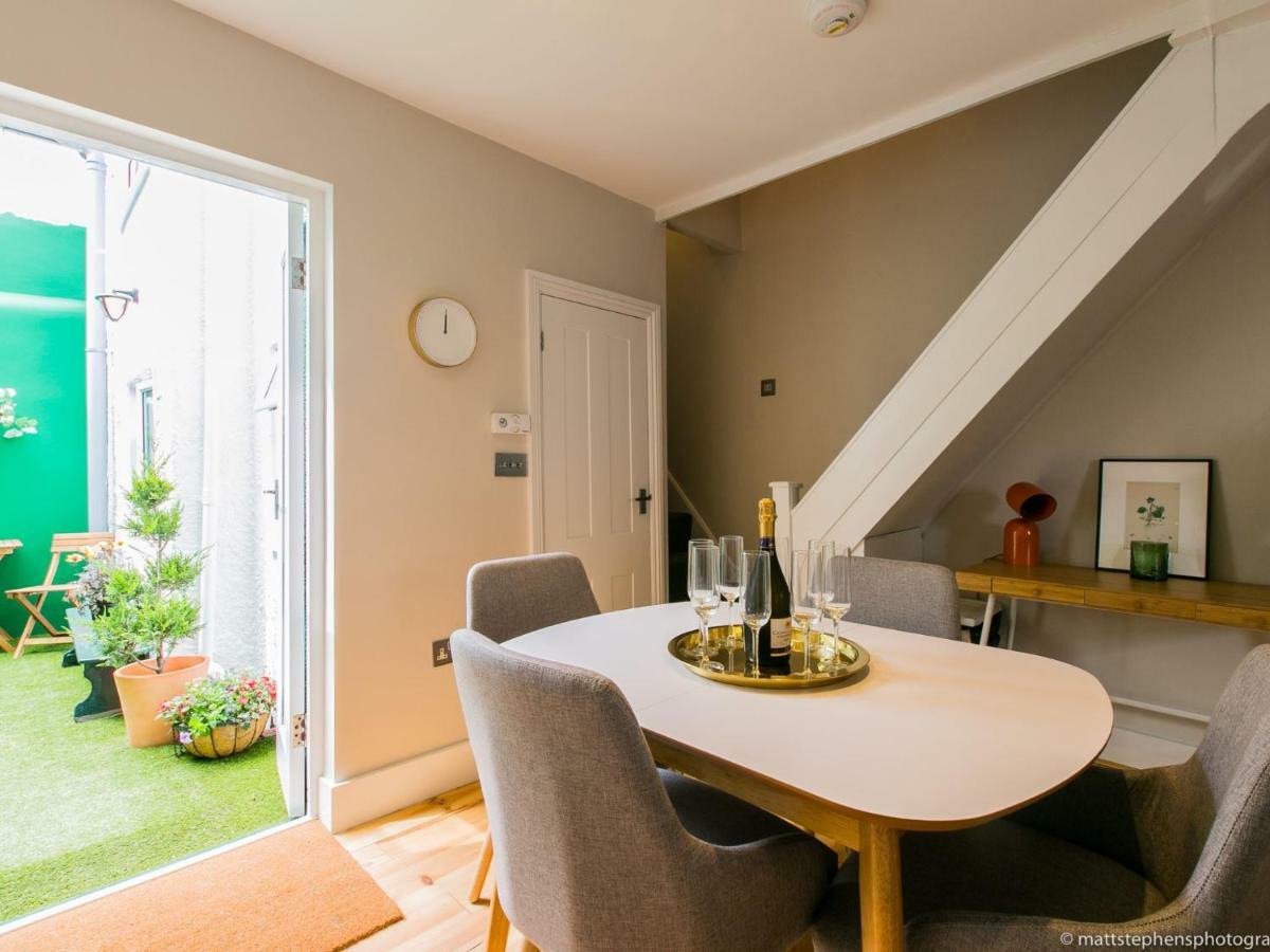 Exquisite 3Bdr Botanical Oasis In Central ブライトン エクステリア 写真